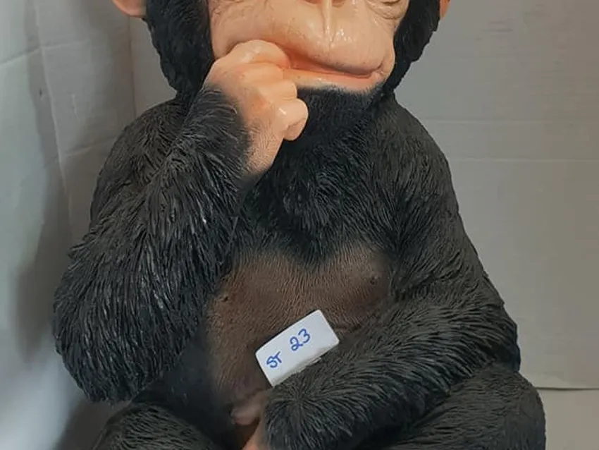 Somerville Garden Supplies - Monkey Statue