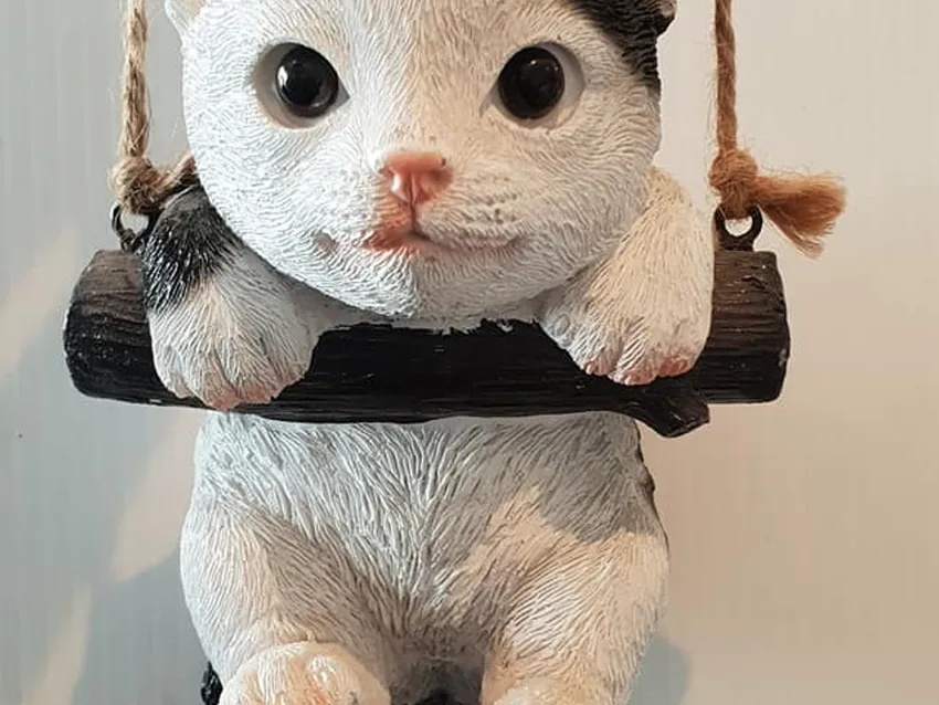 Somerville Garden Supplies - Hanging Cat